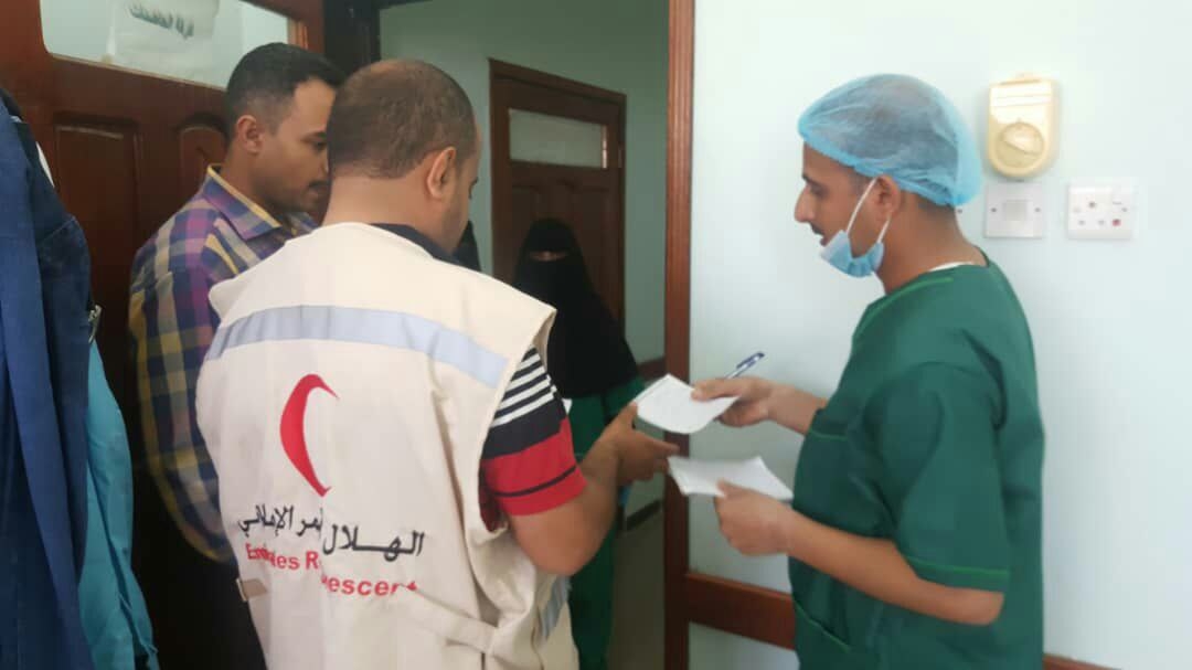 photo5776309591385157718